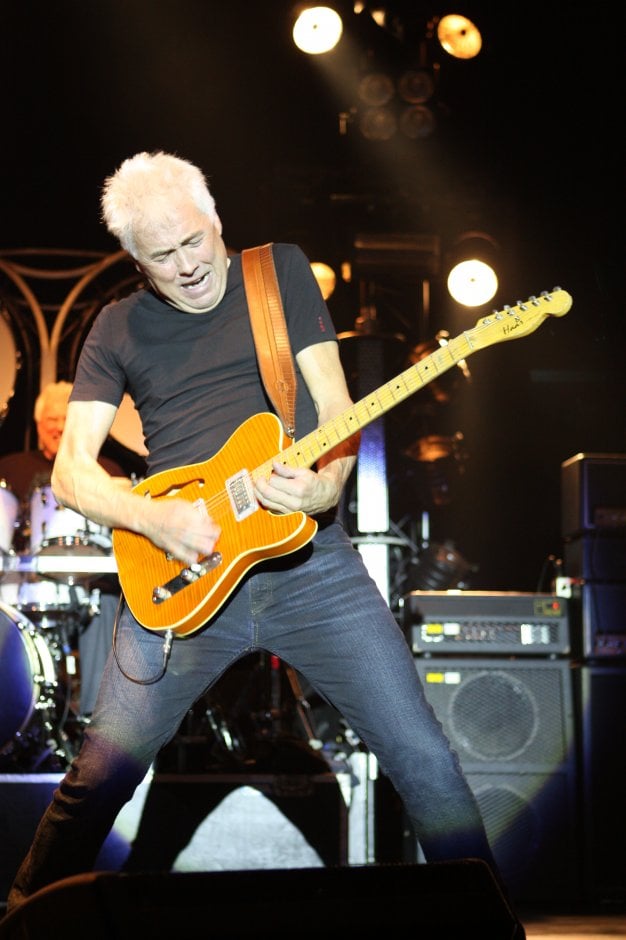 I saw The Golden Earring last night and it was Telecasters galore - Telecaster Guitar Forum