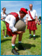 Highland games in Zeeland: Stoere mannen in..