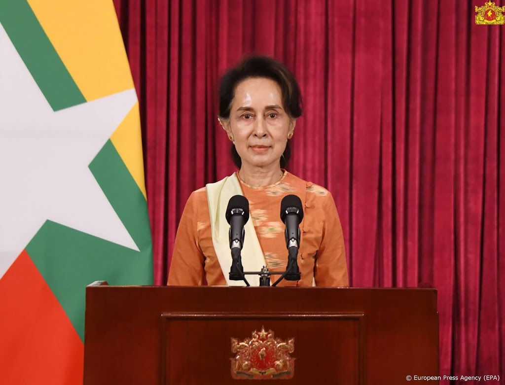 Leider Suu Kyi van Myanmar opgepakt
