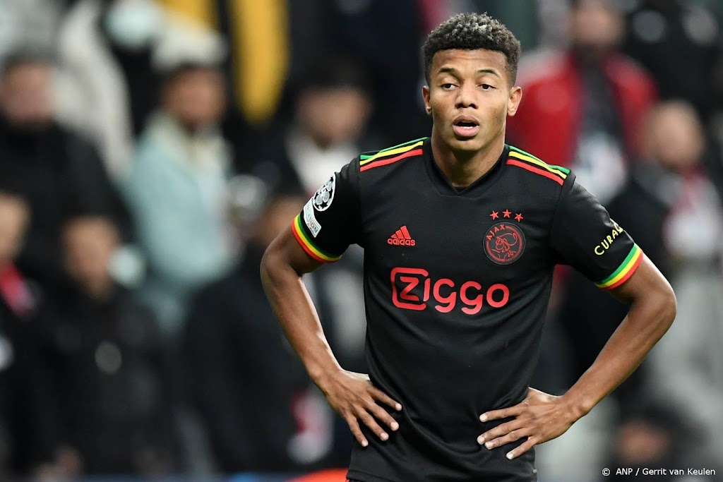 Neres is preses Ceferin van UEFA dankbaar na vlucht uit Oekraïne