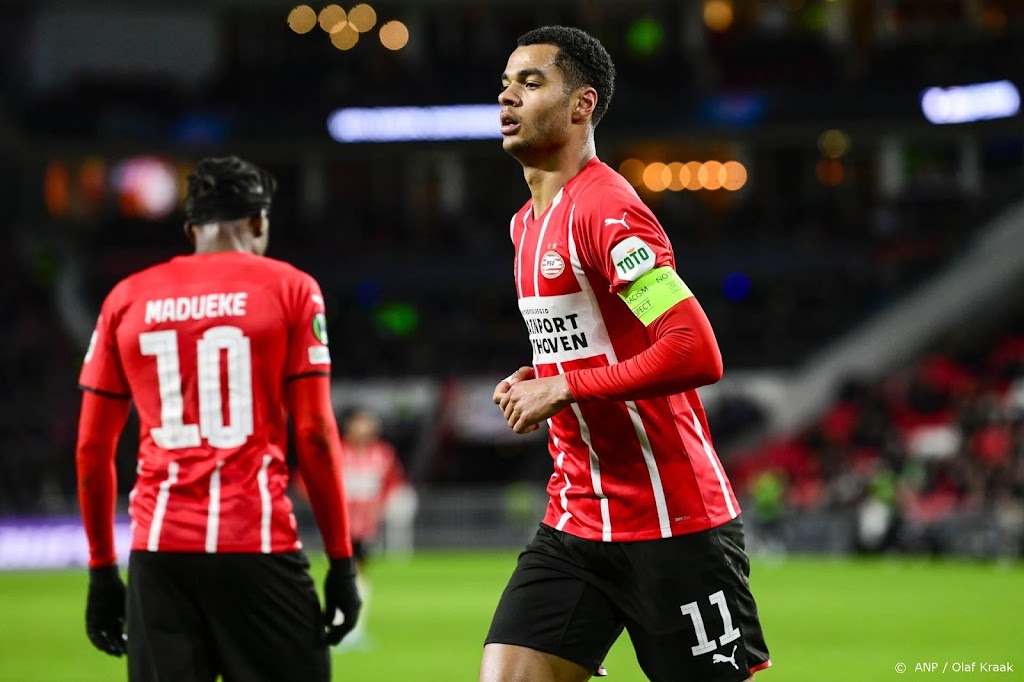 PSV ook in halve finale beker waarschijnlijk zonder Gakpo