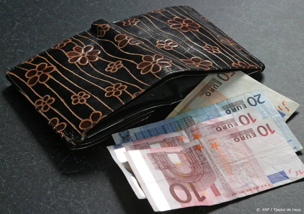 CPB-directeur: mogelijk koopkrachtdaling door oorlog in Oekraïne