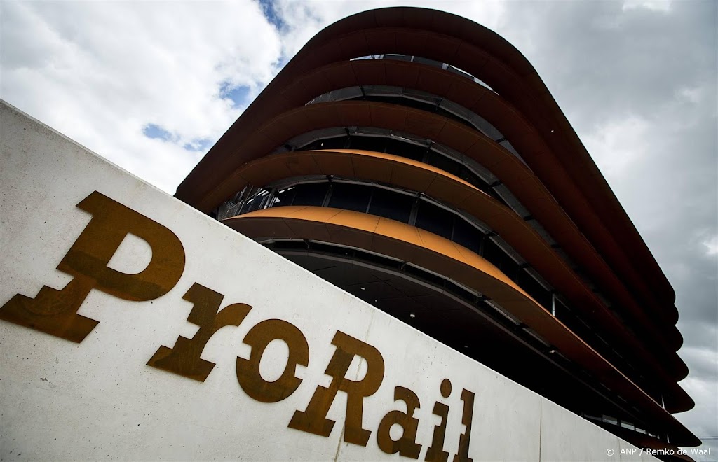 Arbeidsinspectie gaat handhaven bij ProRail om gebruik stenen