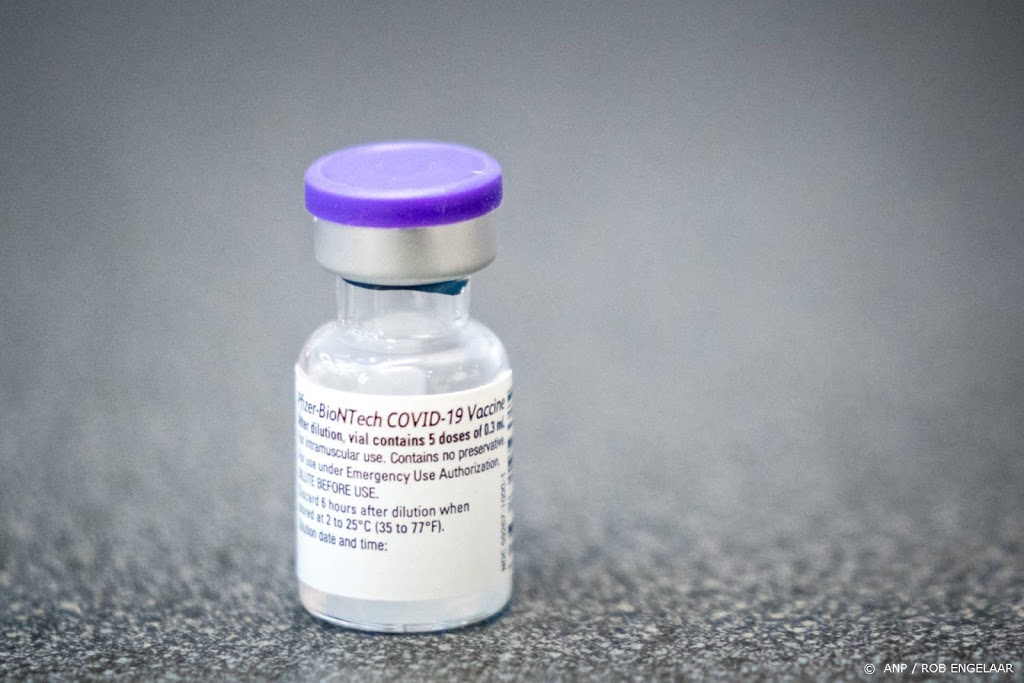 Nederland bereid vaccins te lenen aan vijf 'achterlopers' in EU