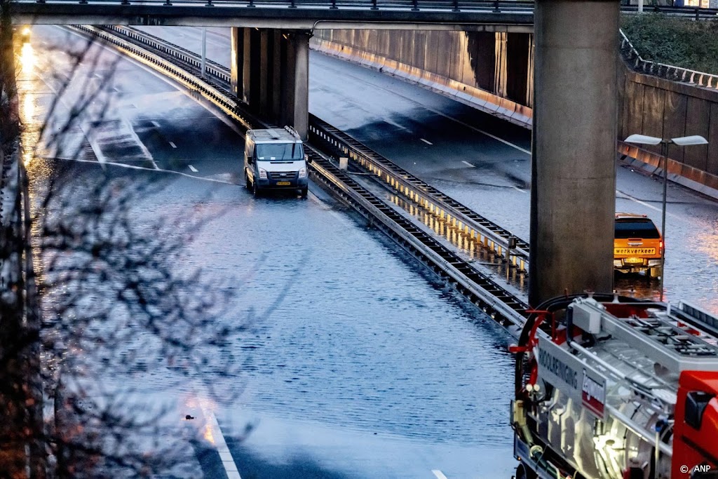 Ochtendspits niet veel drukker dan normaal ondanks sneeuwval