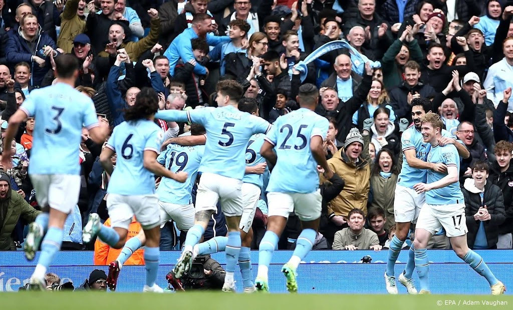 Manchester City verslaat Liverpool na achterstand met 4-1