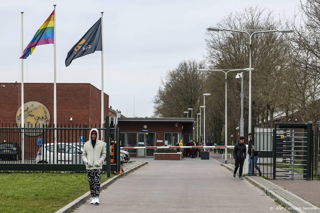 Opvang Ter Apel nagenoeg vol, 'dringend nieuwe plekken nodig'