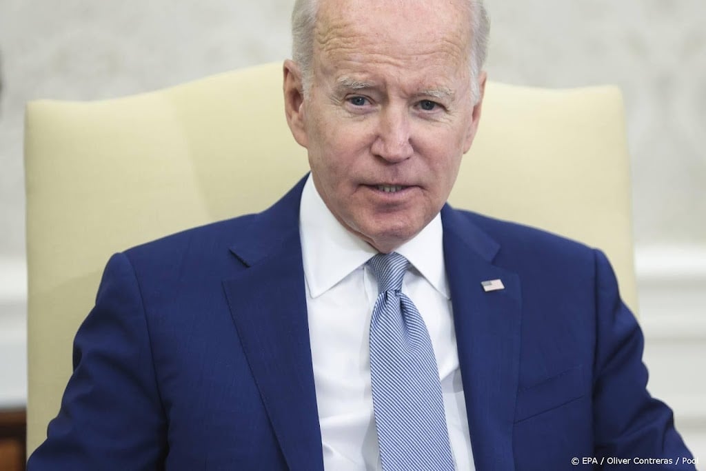 Biden: VS sturen Oekraïne meer geavanceerde wapens en munitie
