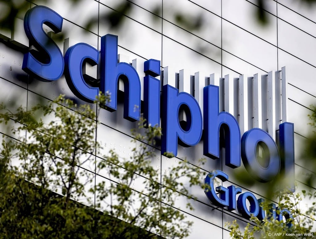 Toeslagen personeel kosten Schiphol tot 50 miljoen euro