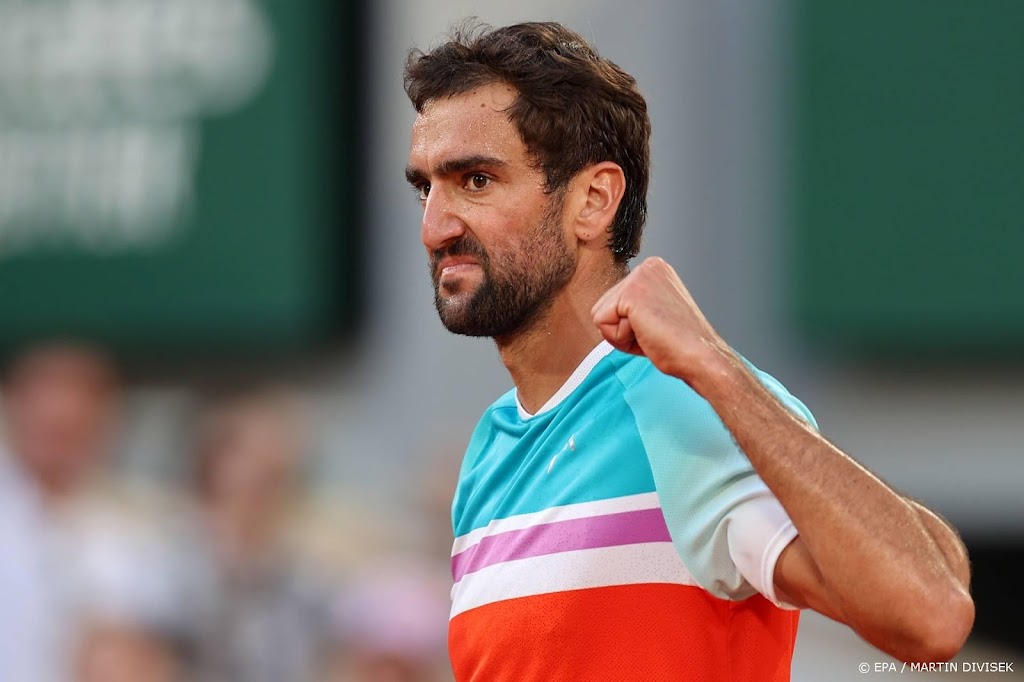 Cilic wint in vijf sets van Roeblev en bereikt halve finales