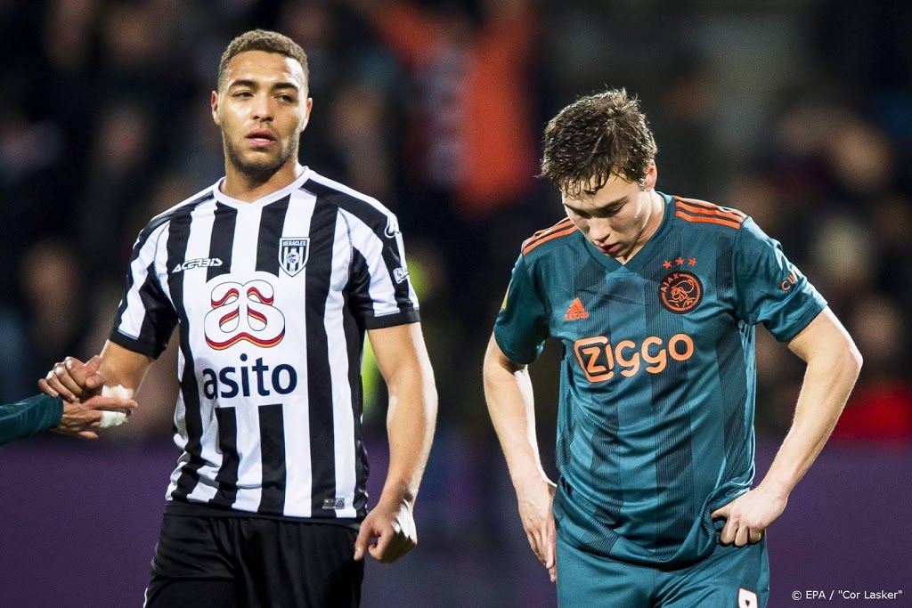 Topscorer Dessers tekent voor vier jaar bij KRC Genk