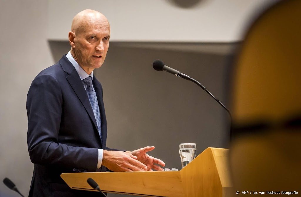 Kuipers wil na scherpe OVV-kritiek niet af van sectorafspraken