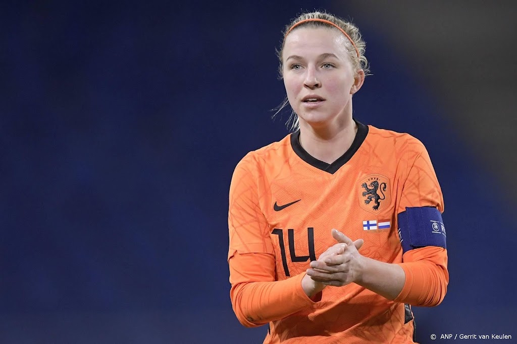Voetbalsters balen van late tijdstip uitzwaaiduel met België