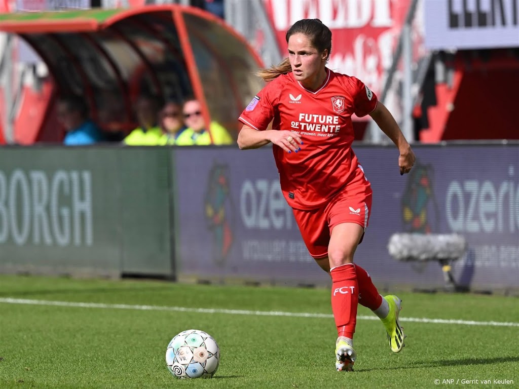 Voetbalster Olislagers van FC Twente naar Brighton & Hove Albion