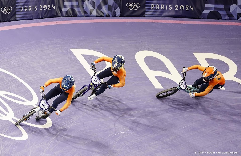 BMX'sters Veenstra, Laura en Merel Smulders naar halve finales