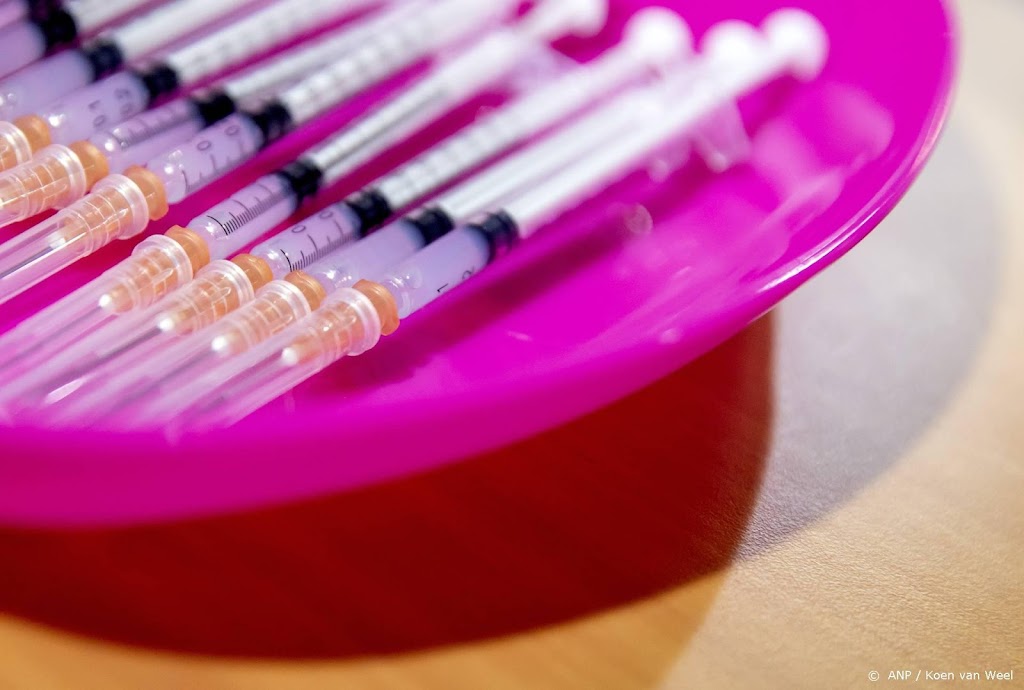 Medicijnwaakhond EMA positief over aangepaste coronavaccins