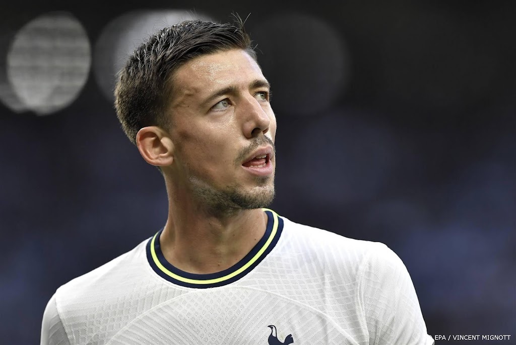 Aston Villa huurt Lenglet van FC Barcelona