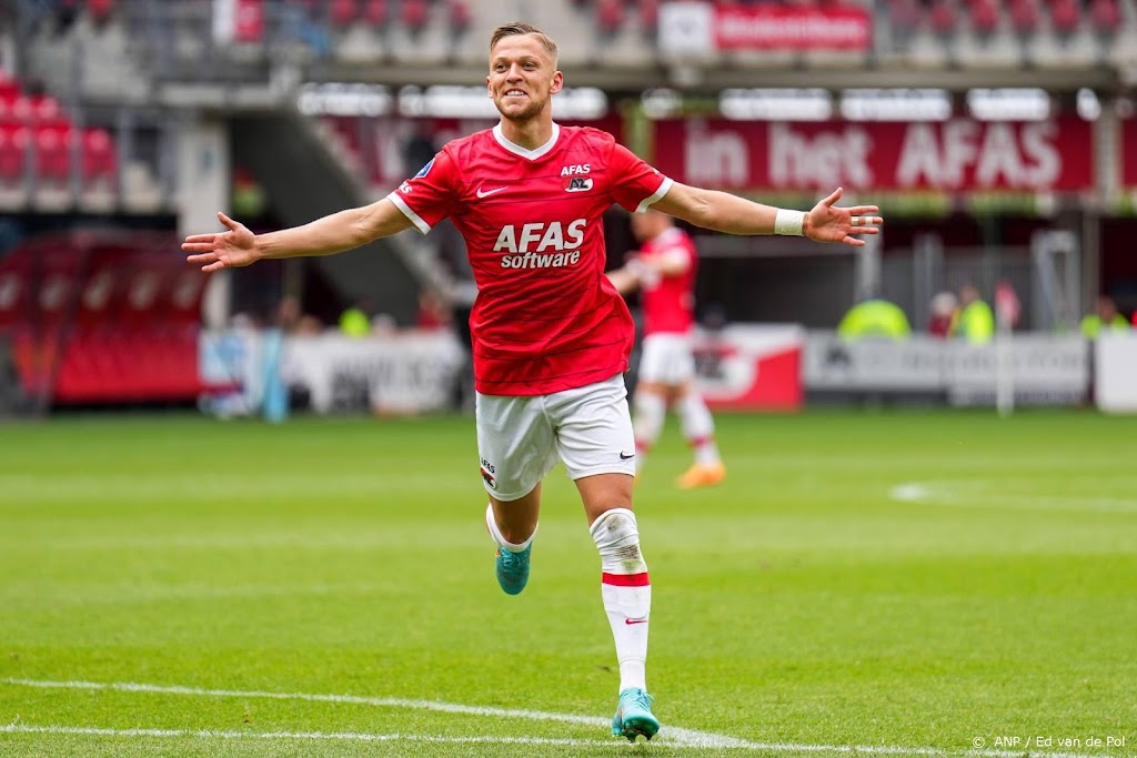 Jansen heeft meteen basisplaats bij AZ voor weer fitte Karlsson