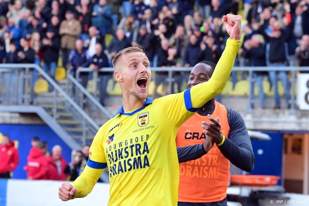 PSV lijdt bij SC Cambuur (3-0) tweede nederlaag van het seizoen