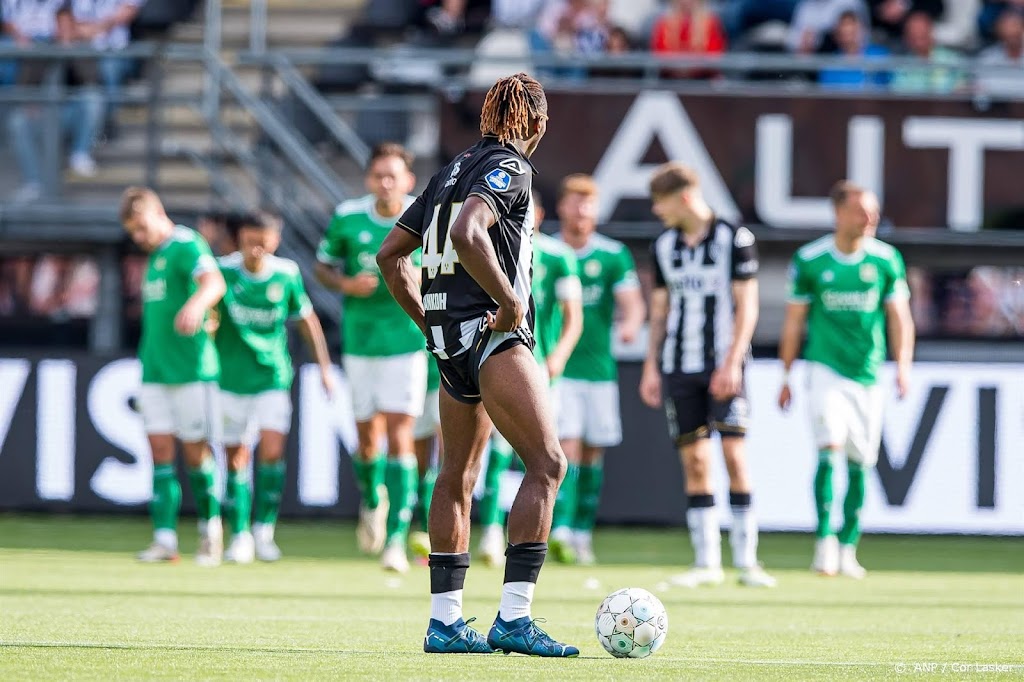 Hansson leidt Heracles Almelo in Eredivisie langs PEC Zwolle