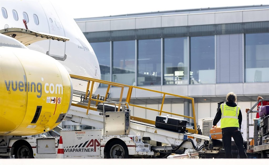 Nieuwe cao Schiphol: 10 procent loonsverhoging in twee jaar