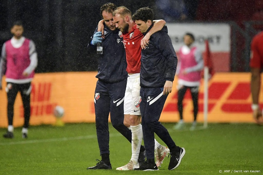 Van der Hoorn met hersenschudding aan de kant bij FC Utrecht
