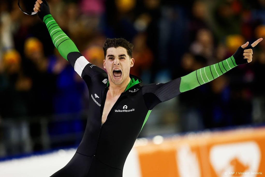 De Boo pakt titel met eerste 500 meter onder de 34 in Thialf