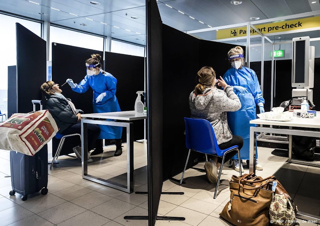 WHO: niet-gevaccineerden, mijd regio's met overdracht Omikron