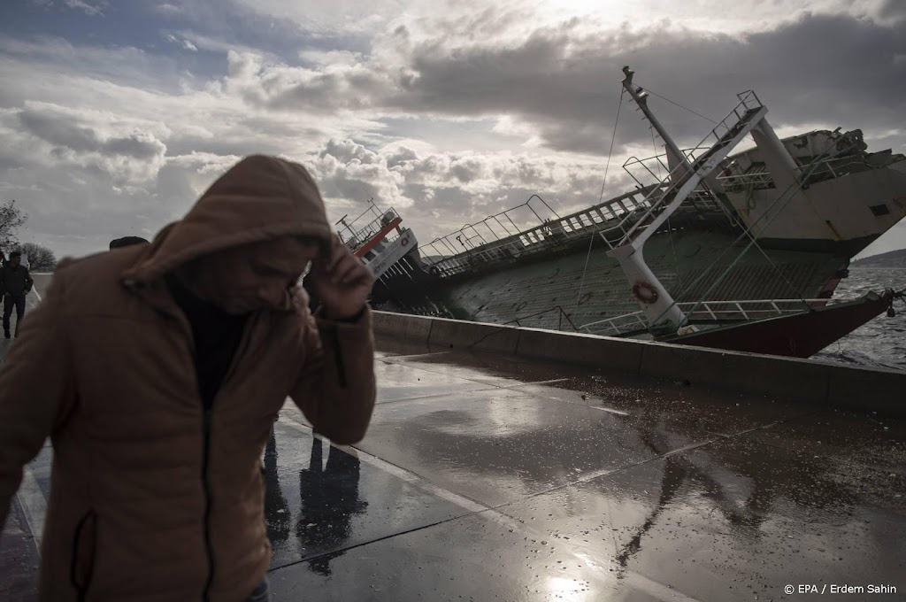 Minstens vijf doden na storm in Turkije