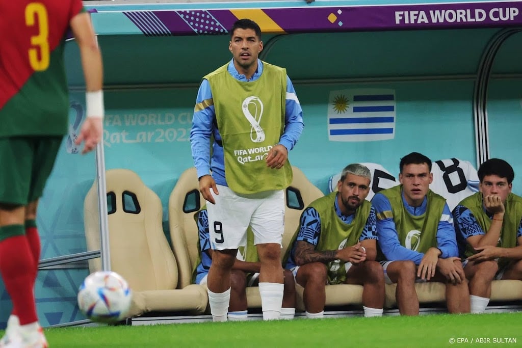 Suárez peinst er niet over excuses aan te bieden aan Ghana