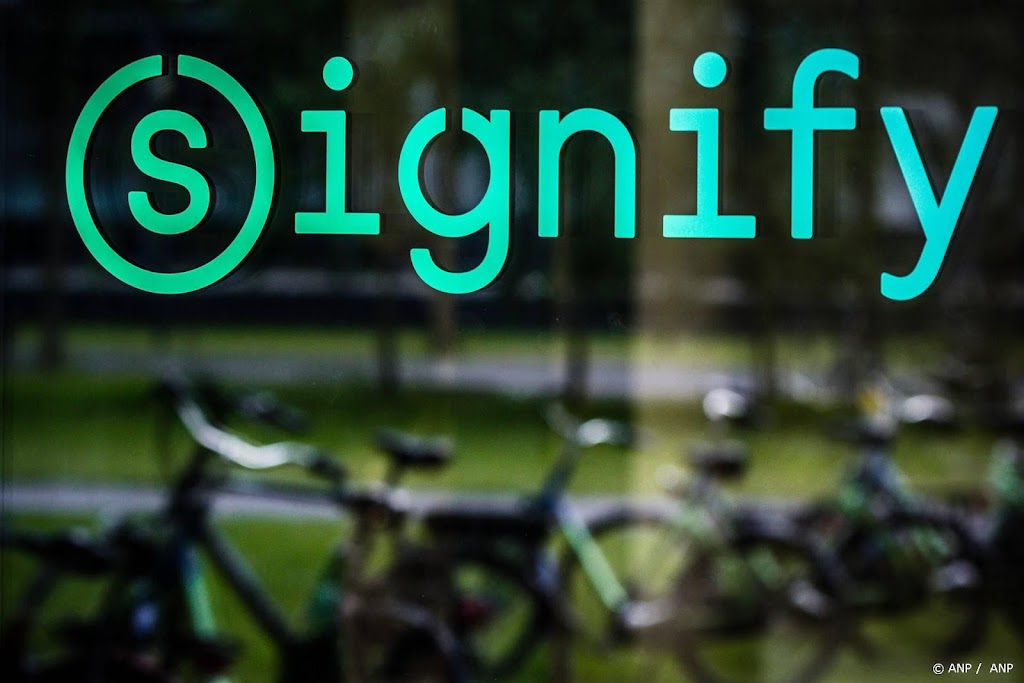 Verlichtingsbedrijf Signify bij winnaars Damrak om reorganisatie