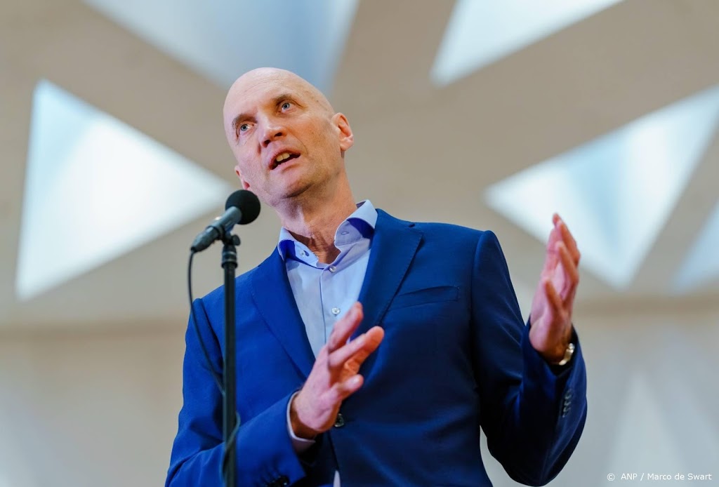Kuipers: vaccinatie van zorgpersoneel niet eerder dan 8 januari