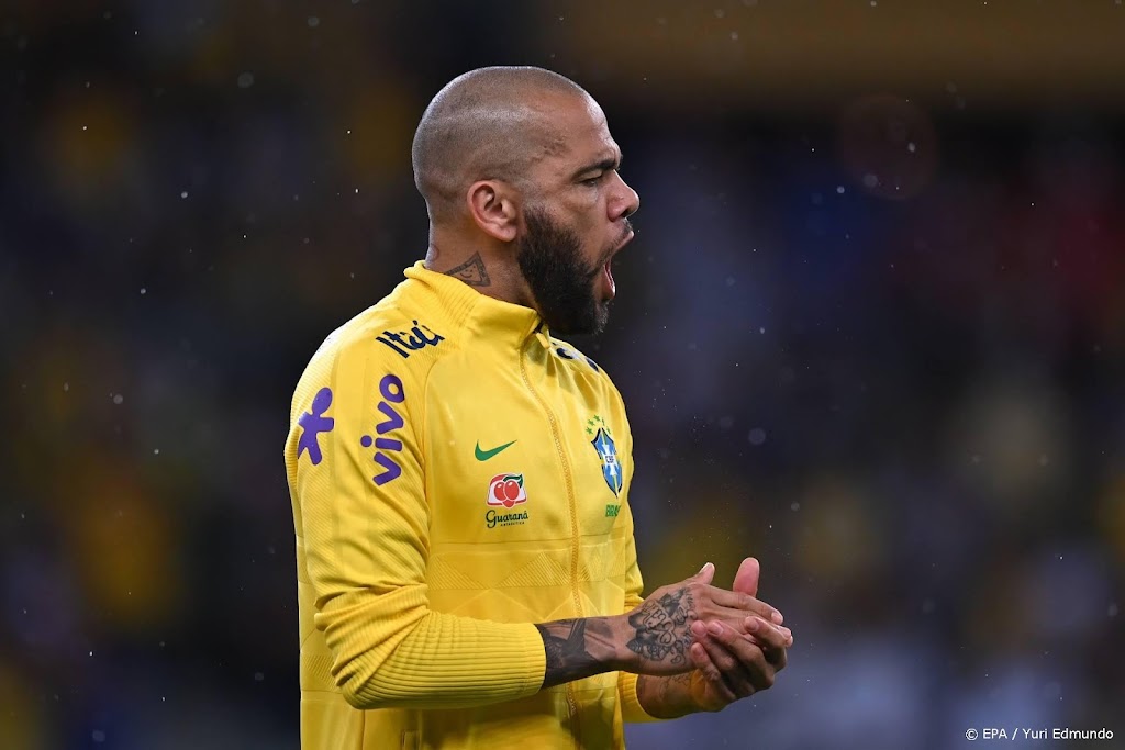 Barcelona gaat zonder Dani Alves Europa in