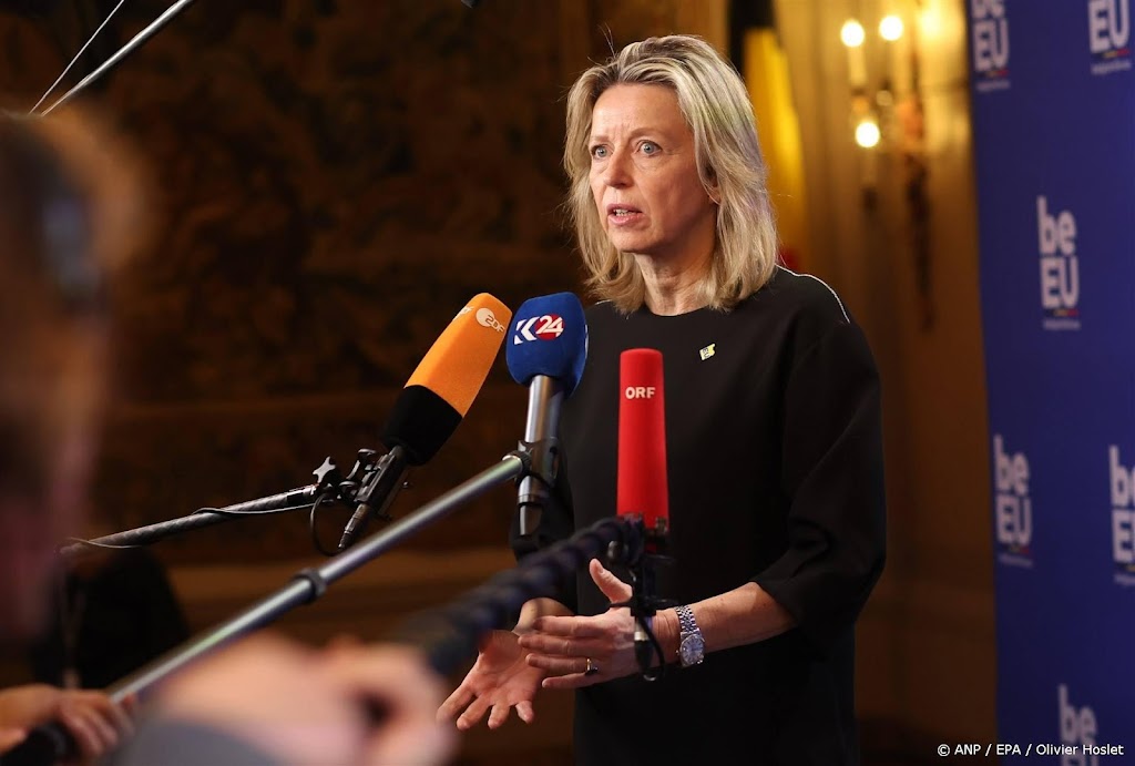 Ollongren verwacht snel EU-akkoord over militaire steun Oekraïne