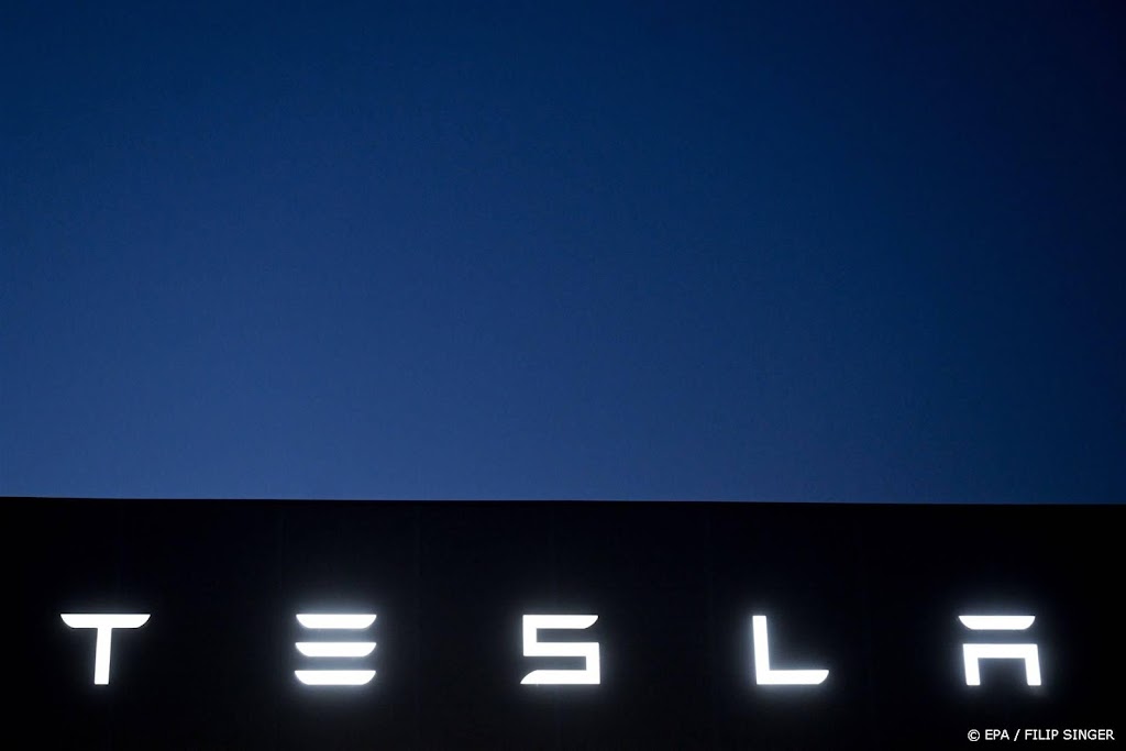 Tesla zakt hard op Wall Street na tegenvallende investeerdersdag