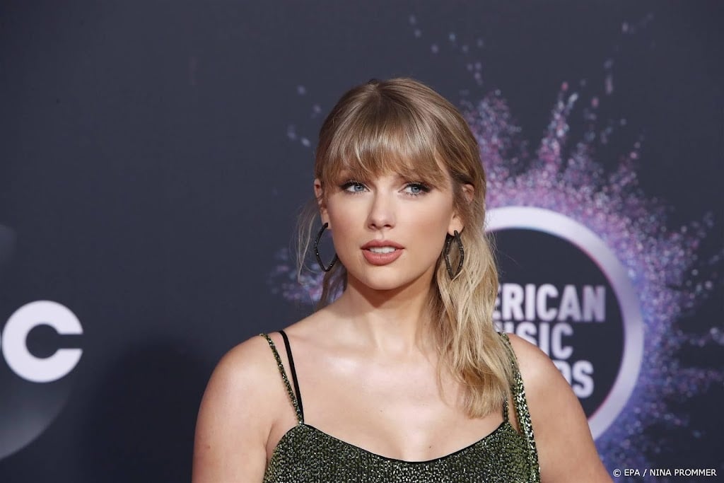 Taylor Swift, Drake en Beatles helpen Universal aan omzetgroei