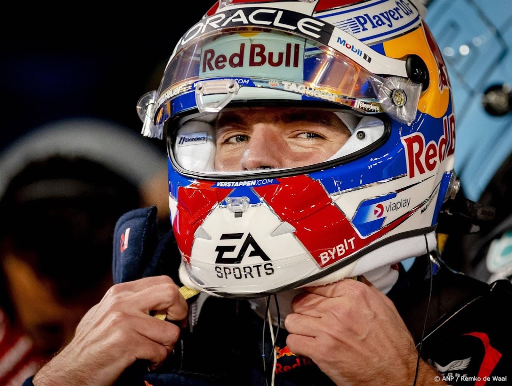 Verstappen start jacht op vierde wereldtitel in Bahrein vanaf pole