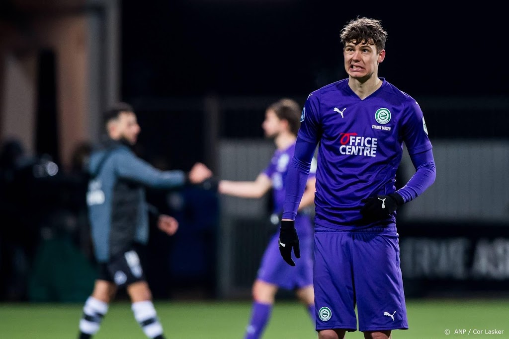Groningen heeft topscorer Strand Larsen terug en wacht op Robben