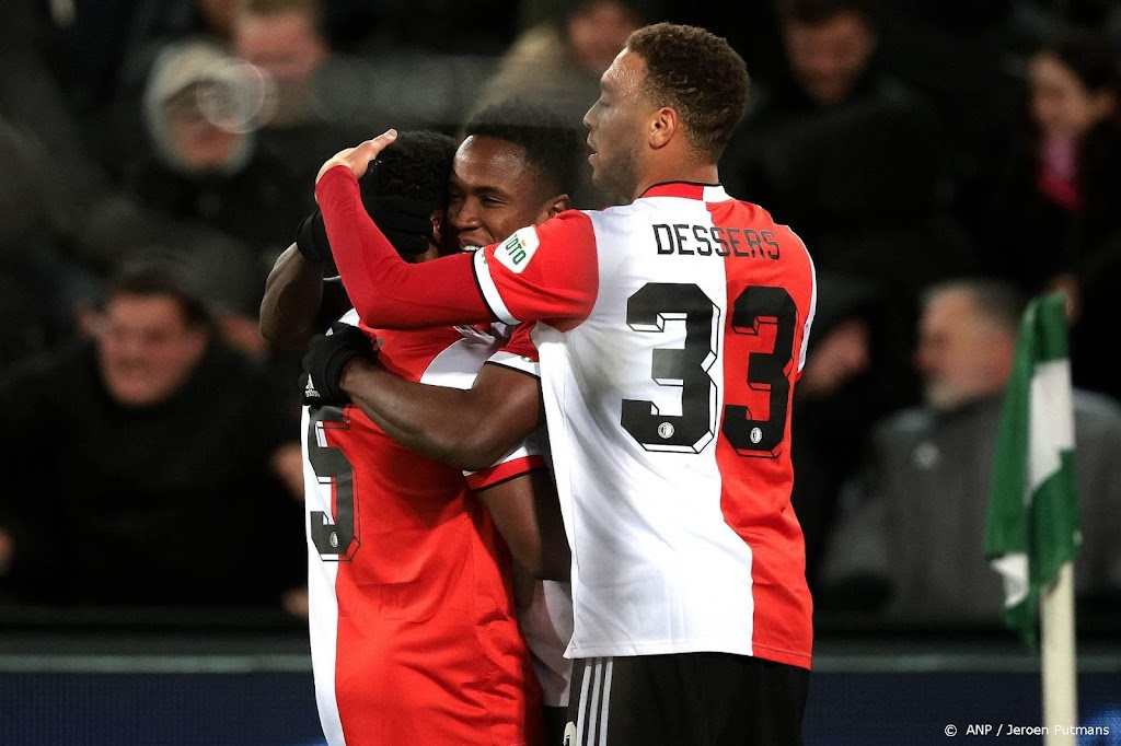 Feyenoord boekt in De Kuip moeizame zege op Willem II