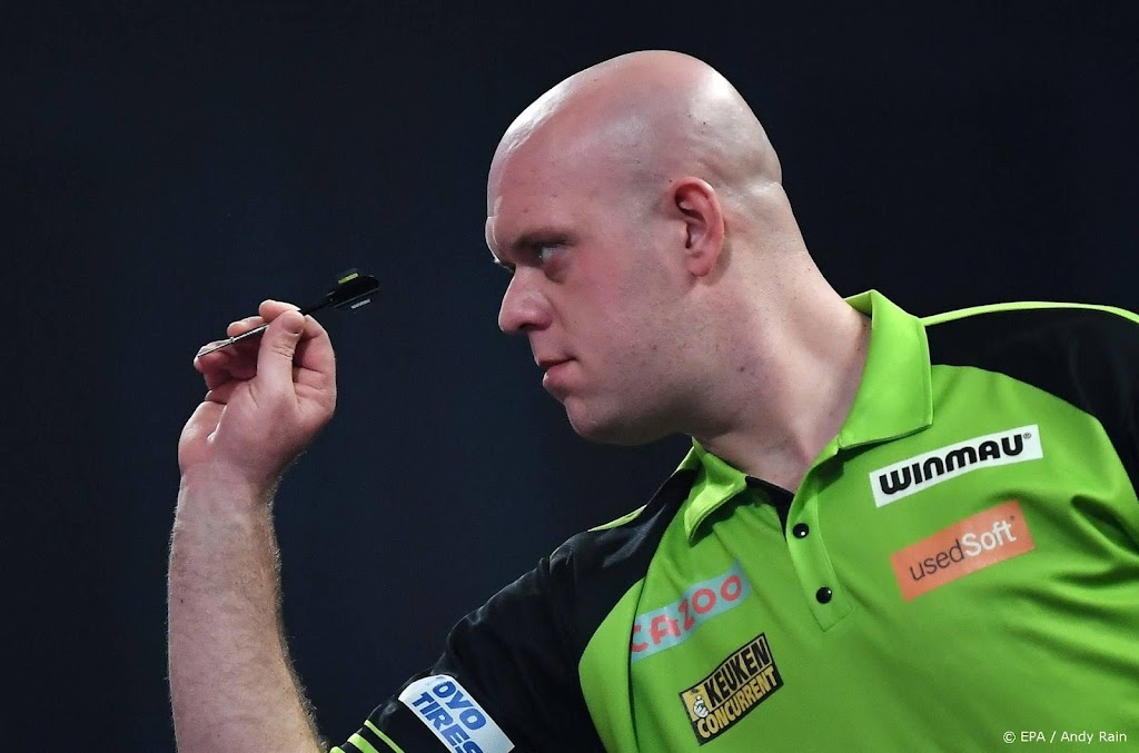 Van Gerwen kansloos tegen Price in finale International Darts Open