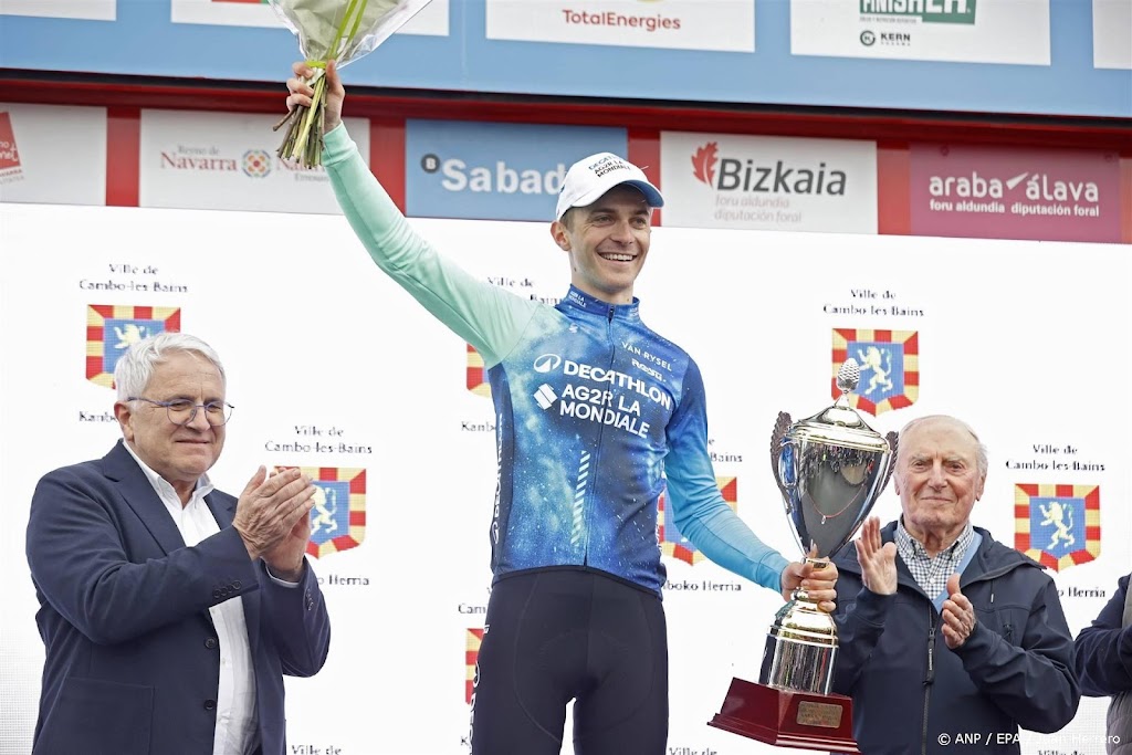 Fransman Lapeira snelste in tweede rit Ronde van het Baskenland