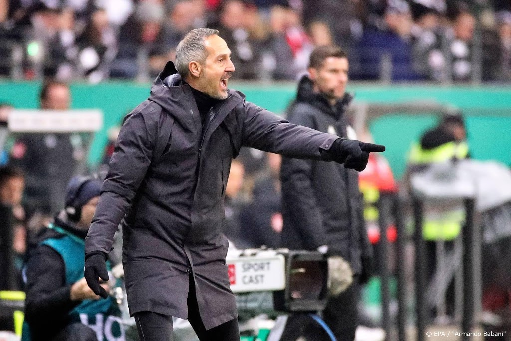 Voetballers Bremen en Frankfurt niet besmet met coronavirus
