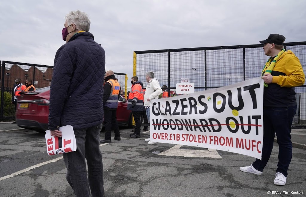Duel ManUnited - Liverpool afgelast wegens protesten boze fans