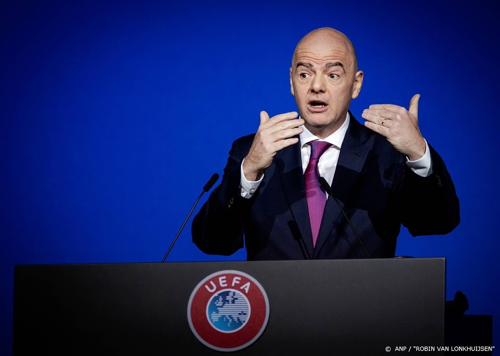 FIFA-baas Infantino: demonstrerende spelers verdienen applaus