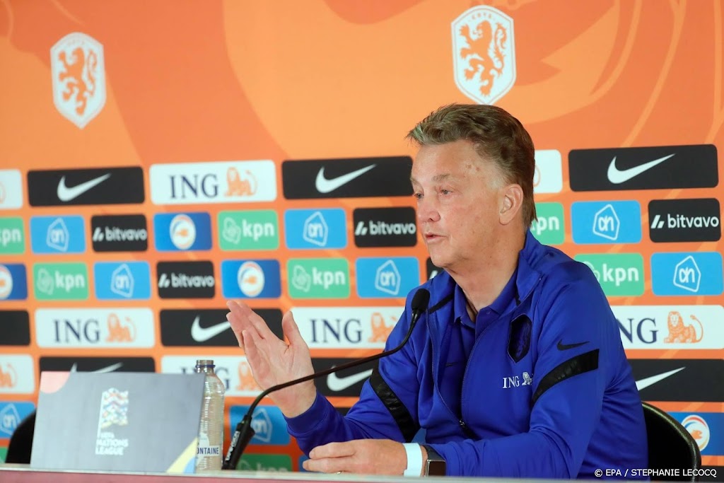 Van Gaal vindt steun voor Promes op sociale media onverstandig