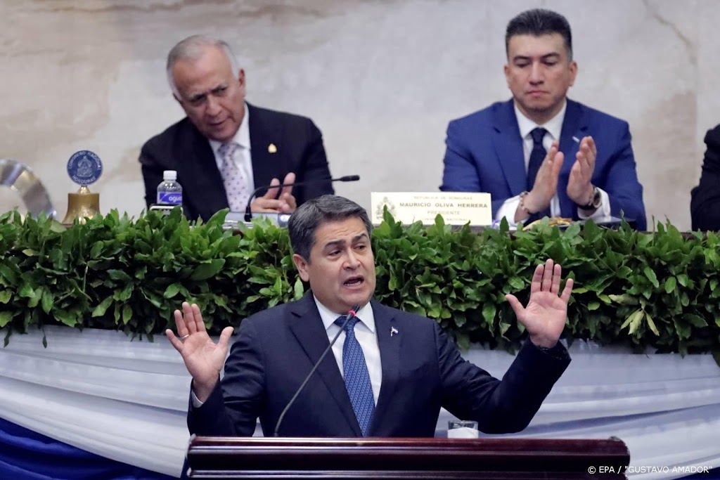 President Honduras na corona weer uit ziekenhuis