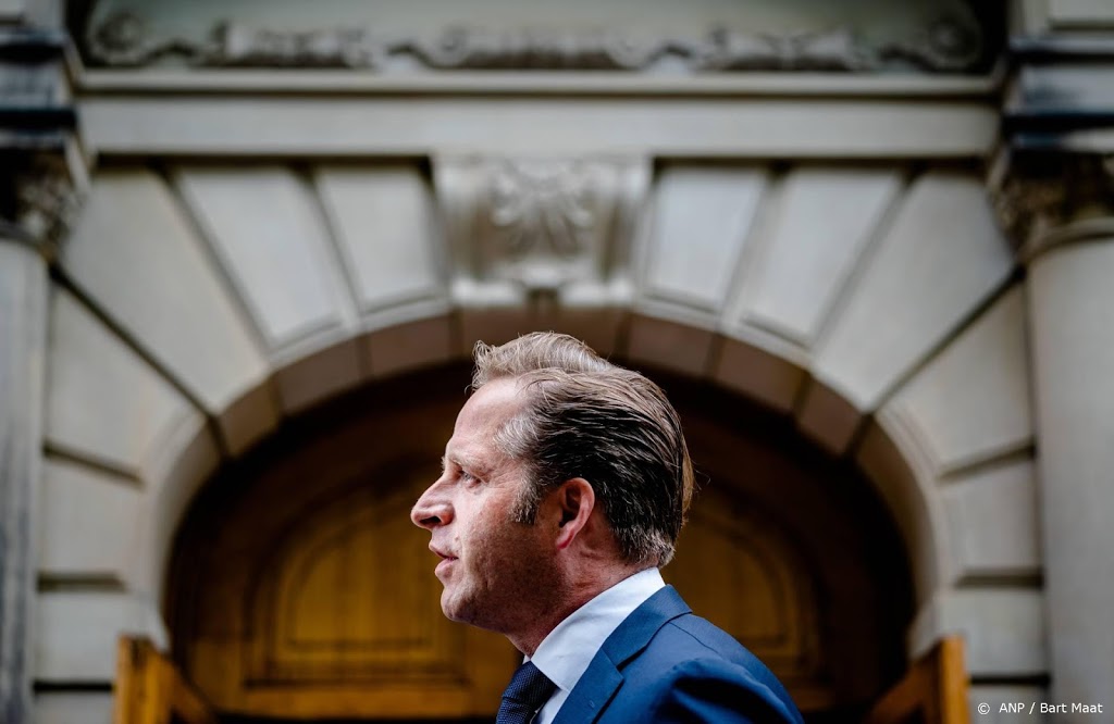 De Jonge: dit weekend zal het Testen voor Toegang beter gaan