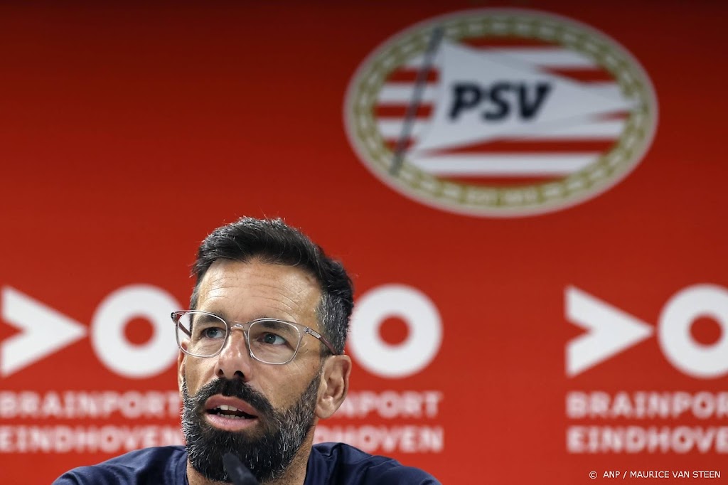 PSV geeft voorsprong van 2-0 weg tegen Cercle Brugge