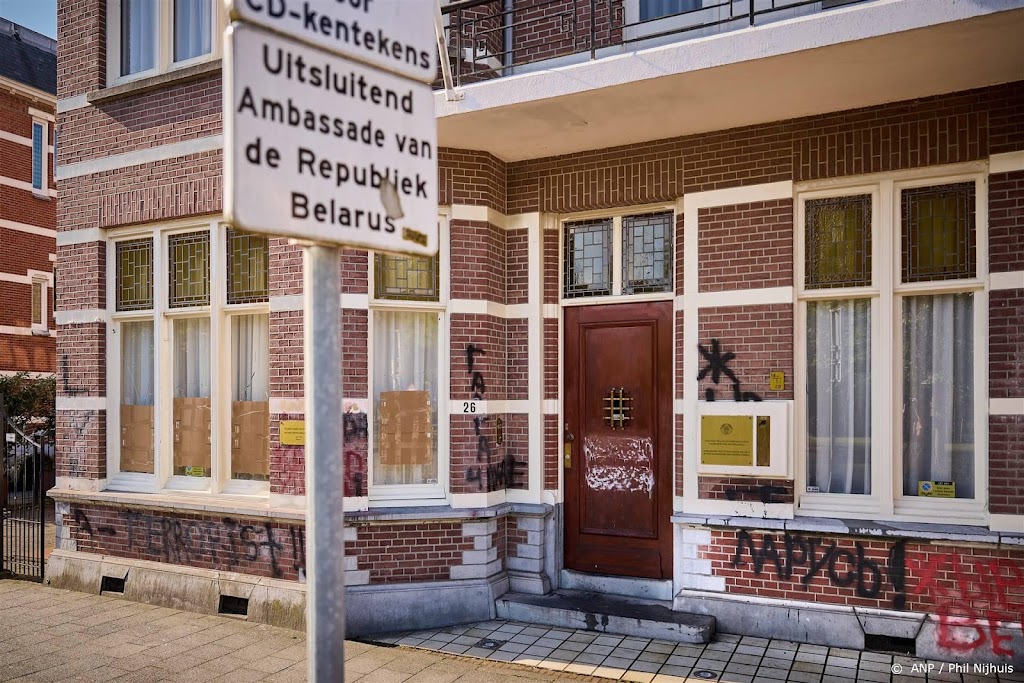 Man opgepakt na vernieling en bekladding Belarussische ambassade