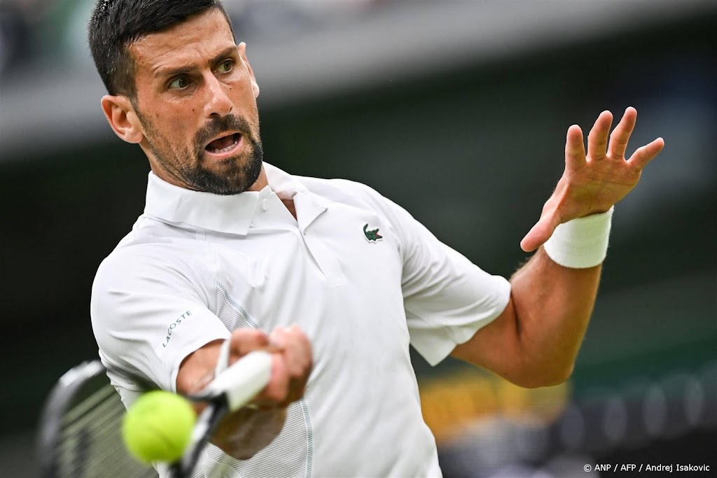 Djokovic lijkt na simpele zege klaar voor titelstrijd Wimbledon